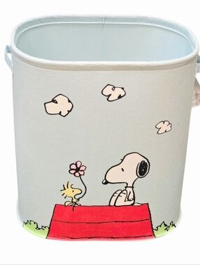 Peanuts Snoopy & Woodstock House Felt Decorative Storage Bin/Hamper w/Handles